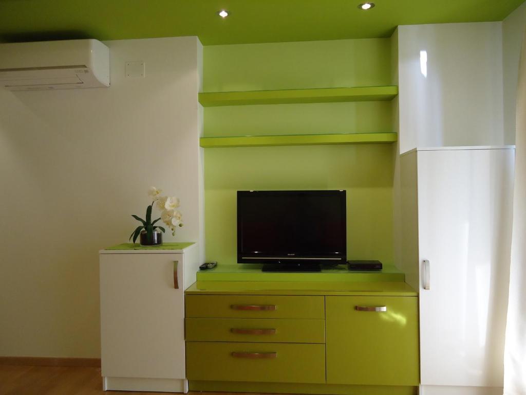 Villa Grgo Apartments Tucepi Phòng bức ảnh