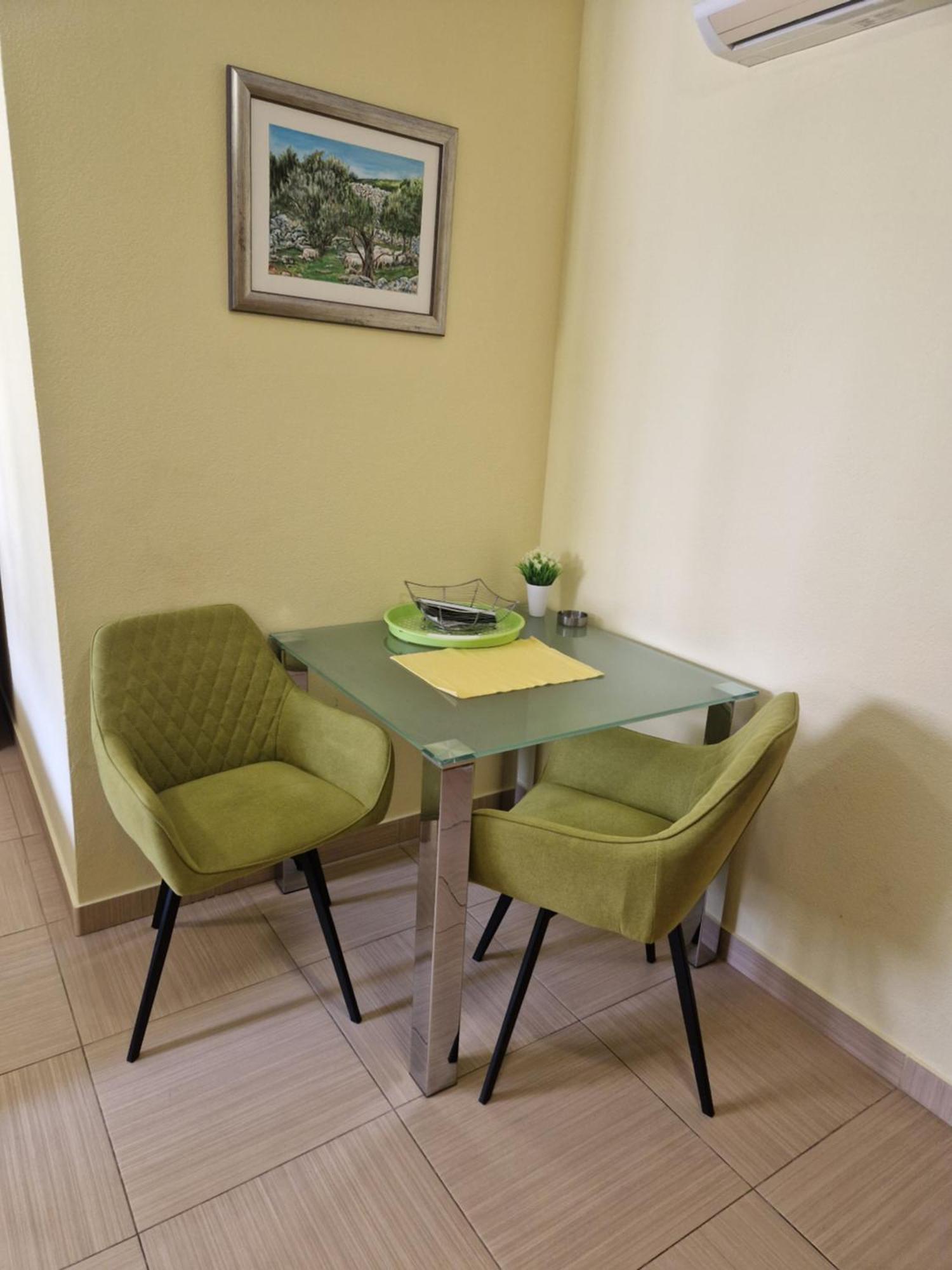 Villa Grgo Apartments Tucepi Ngoại thất bức ảnh