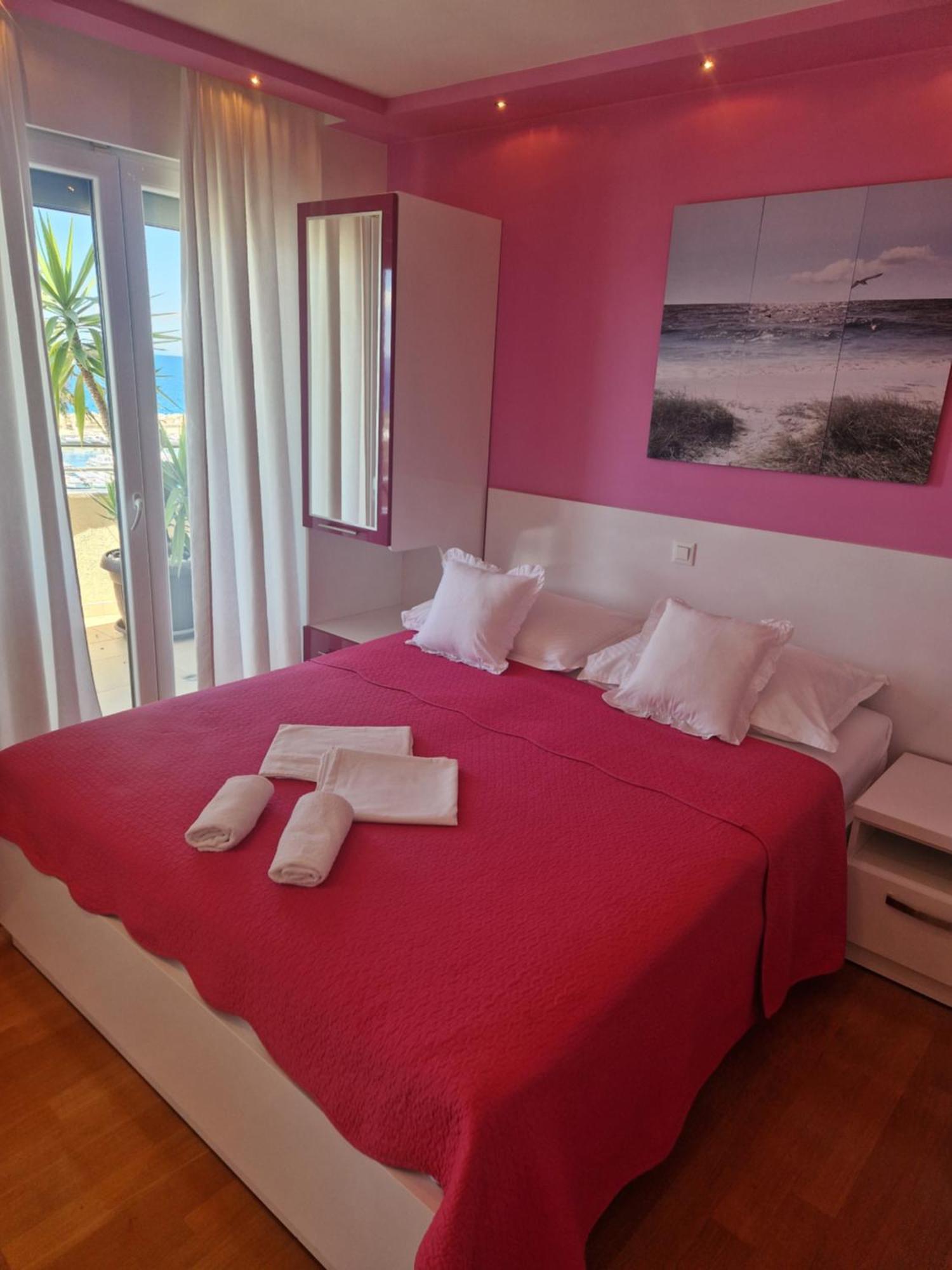 Villa Grgo Apartments Tucepi Ngoại thất bức ảnh